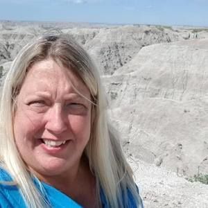 Meet your Posher, Pamela